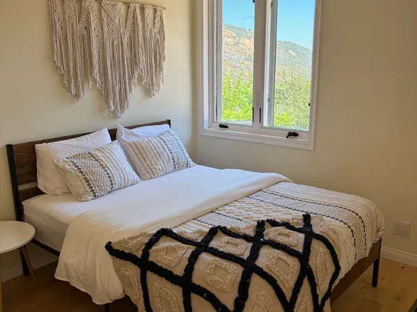 2373 Tuna Canyon Rd, Topanga, CA 90290