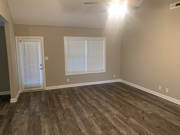3rd image of 304 Shannon St Lot 2