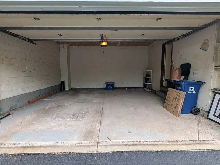 410 Orleans Ave — Photo 28