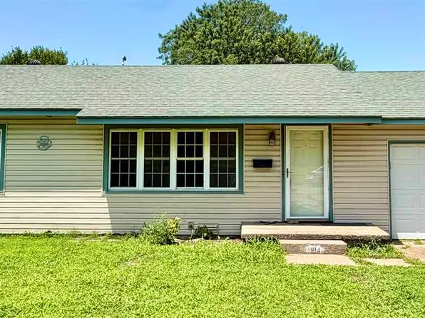 904 N Elm St, Ponca City, OK 74601