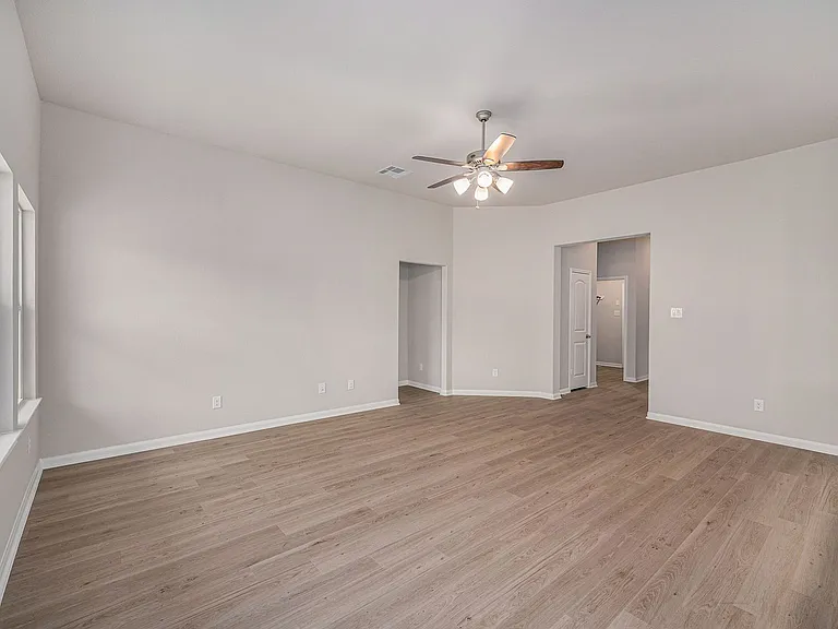 12983 Skyline Dr — Photo 14