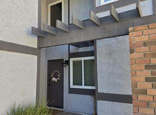 16911 Shinedale Dr, Santa Clarita, CA 91387