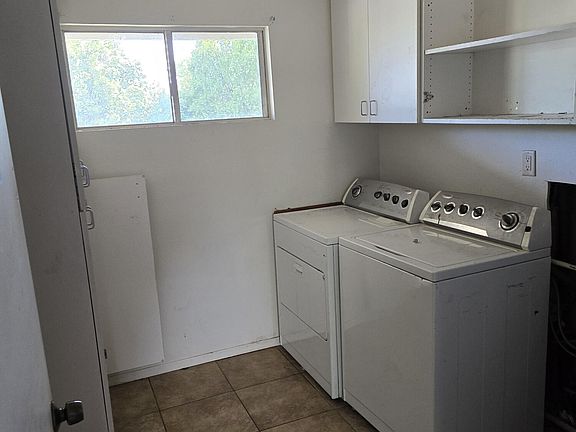 3rd image of 109 Spur Drive