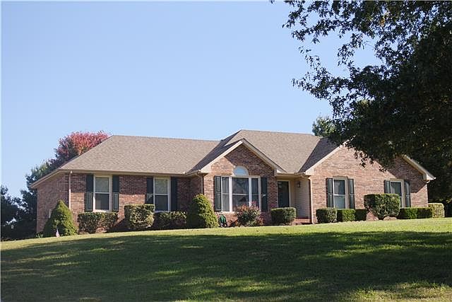 2nd image of 1851 Bradbury Rd