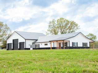 340 Country Ln, Ash Flat, AR 72513