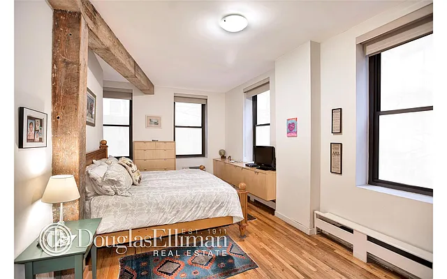 Sold by Douglas Elliman | media 14