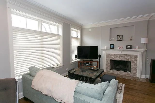 831 W Buckingham Pl #2C — Photo 8