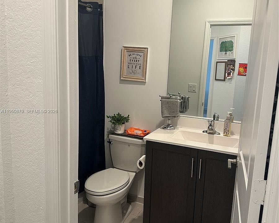 1st image of 2615 SE 12th St #2615