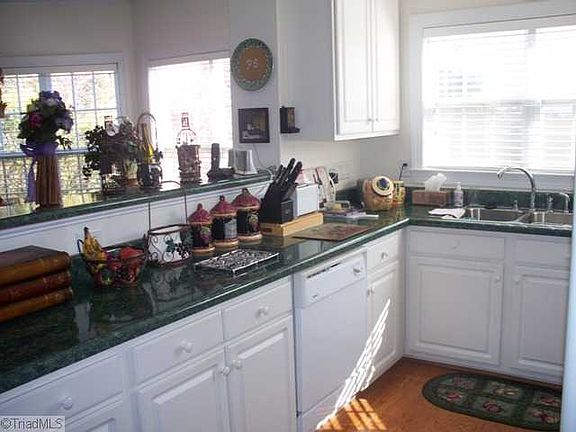 5th image of 4421 Piedmont Trace Dr