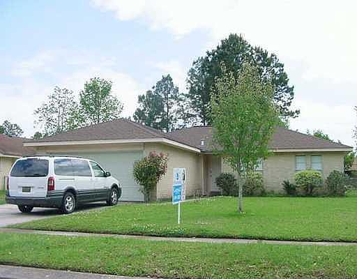 1st image of 233 Foxbriar Dr