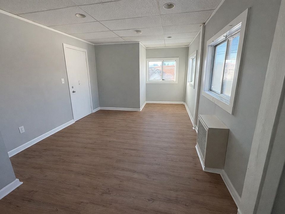 1st image of 10-12 Vernon St #203