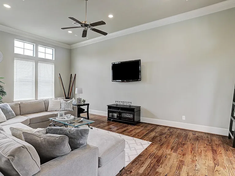 2520 Cohn St — Photo 9