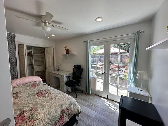 3rd image of 6840 Gullstrand St #A