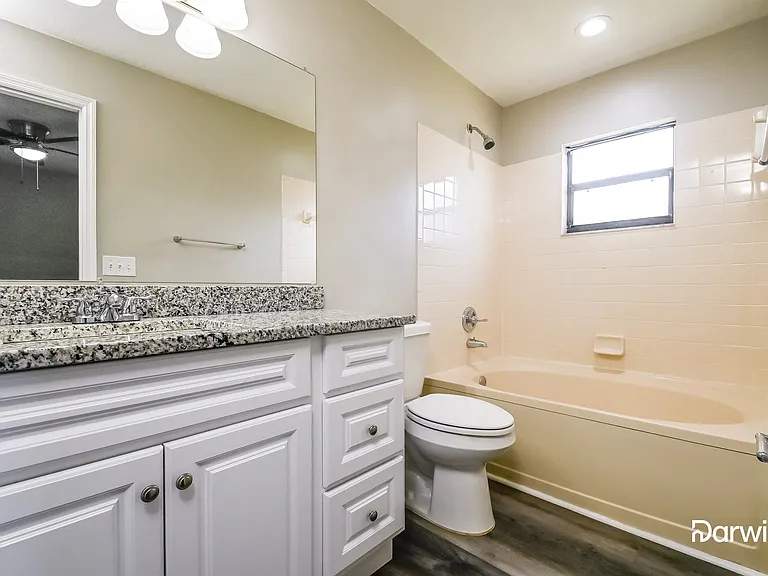 7986 Benjamin Dr — Photo 13