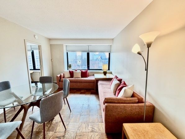 65 E India Row APT 20H