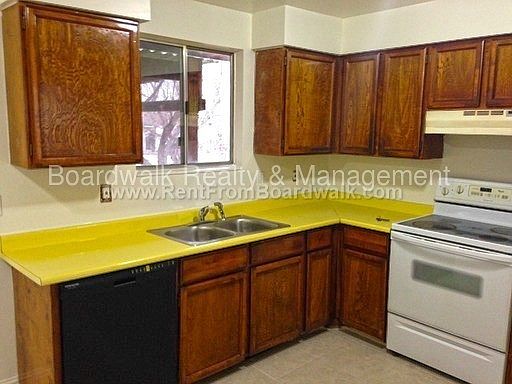 2nd image of 4270 W Stane Ave