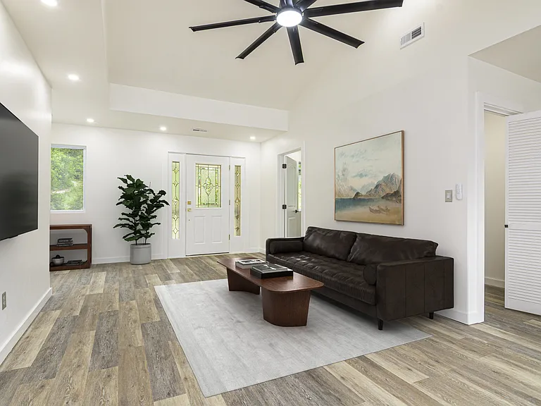 286 Berkeley Rd — Photo 20