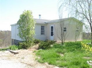 210 McFarland Dr, Corinth, KY 41010