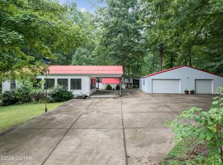 95 Brasher Dr, Decaturville, TN 38329
