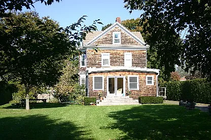 Southamtpon Village Classic --little Plains Area--Short term only — Photo 4
