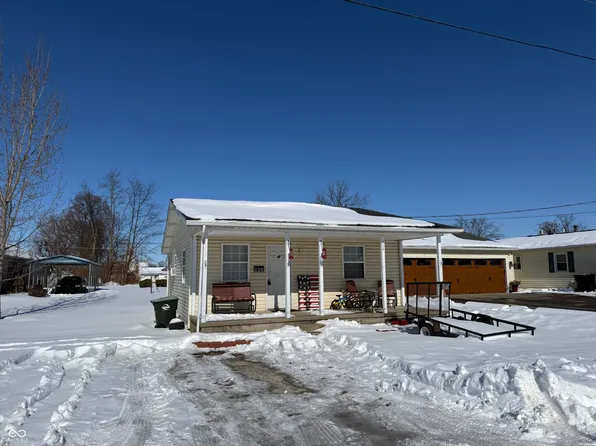 324 W 3rd St, Greensburg, IN 47240