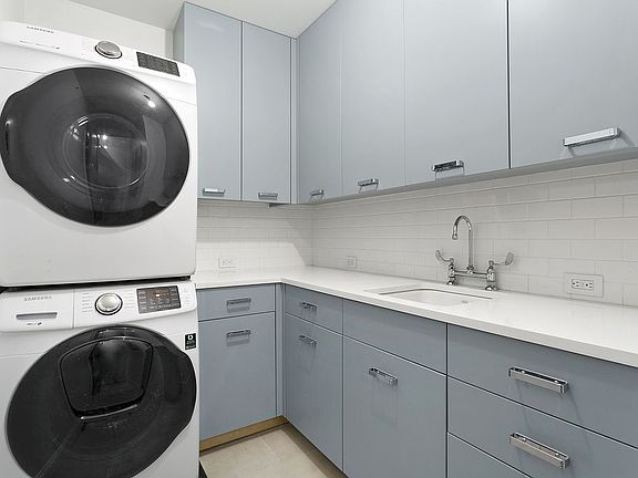 5th image of 443 E 87th St