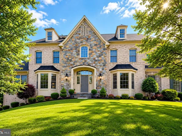 9503 Peniwill Dr, Lorton, VA 22079