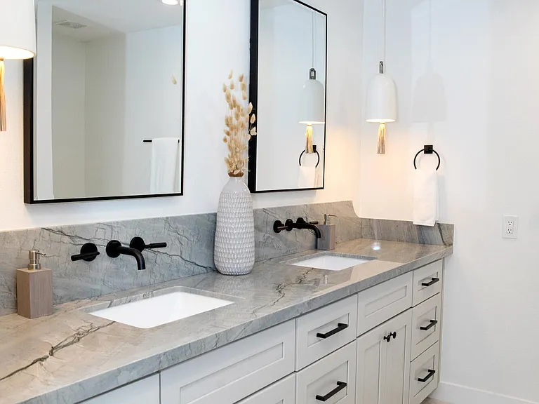 6302 E Winchcomb Dr — Photo 48
