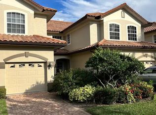 8223 Miramar Way, Lakewood Ranch, FL 34202