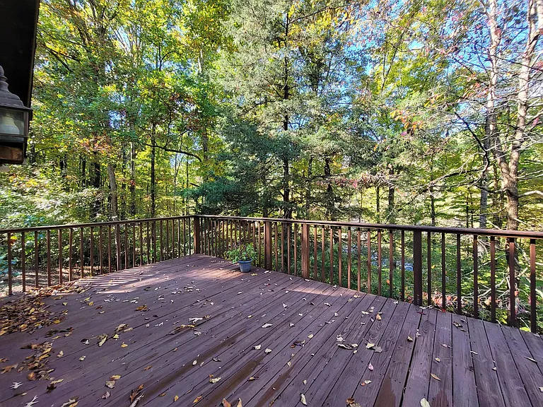 235 Scenic Dr — Photo 20