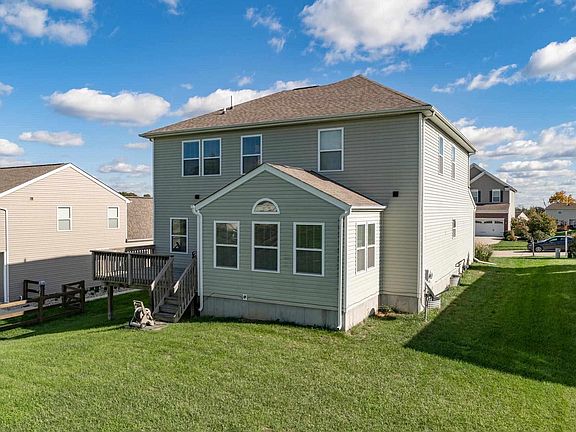 2nd image of 308 Molise Cir