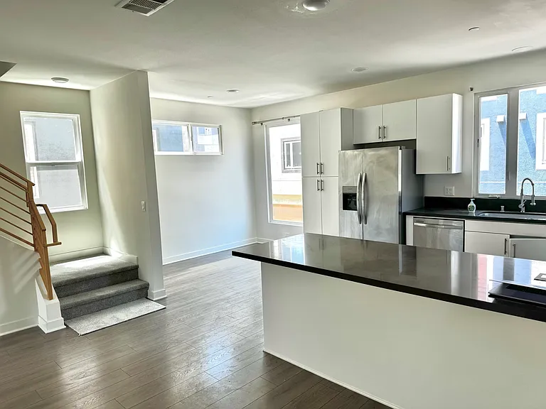 2581 Arvia St #13 — Photo 11