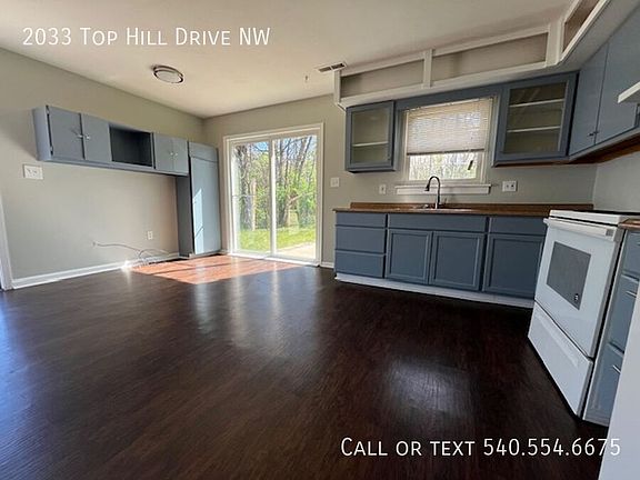 4th image of 2033 Top Hill Dr NW