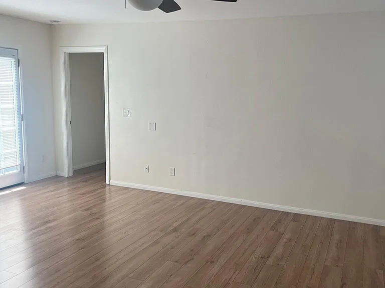 6814 Waite Dr — Photo 14