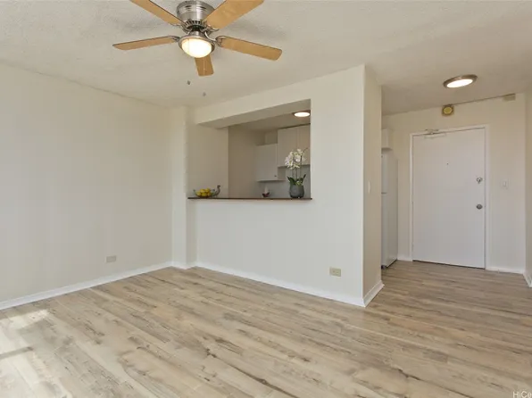 2977 Ala Ilima St APT 709, Honolulu, HI 96818
