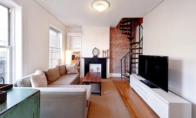 Rented by LJ Sloane Management | media 19