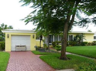 18025 NW 8th Pl, Miami Gardens, FL 33169