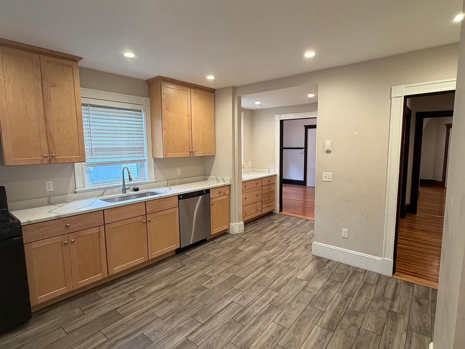 3 bed, 1632 sqft, $3,250 — Photo 3