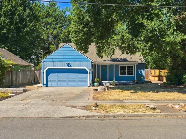 438 NE Flint St, Grants Pass, OR 97526