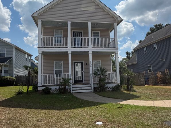 307 Laurel Hill Ln