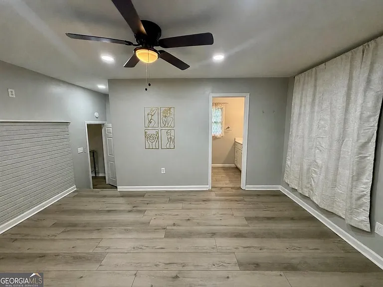 2442 Antwerp Dr SE — Photo 11