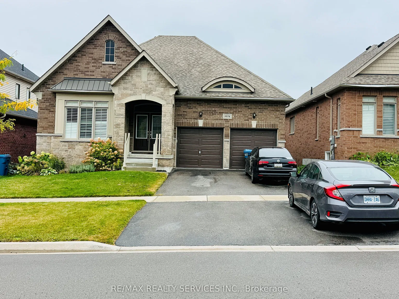 3 bed, $2,995 — Photo 2