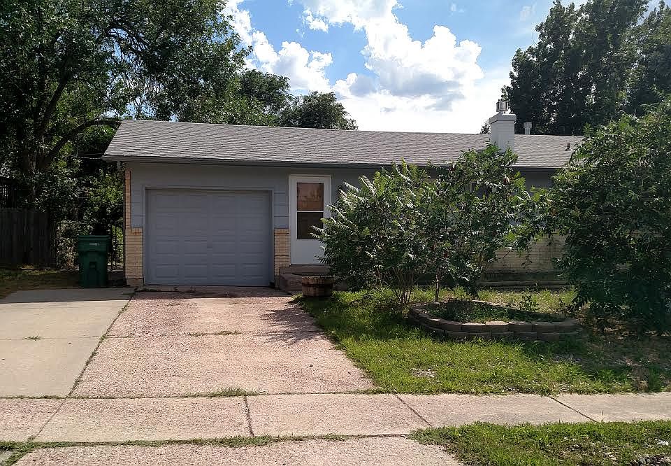 1st image of 3615 Fairmont Pl