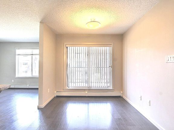 3rd image of 344 Windermere Rd NW #324