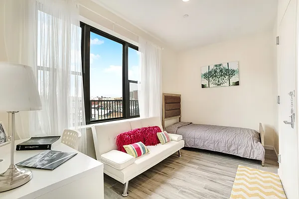 Sold by Compass | media 12