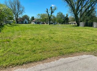 W Ozark St, Malden, MO 63863