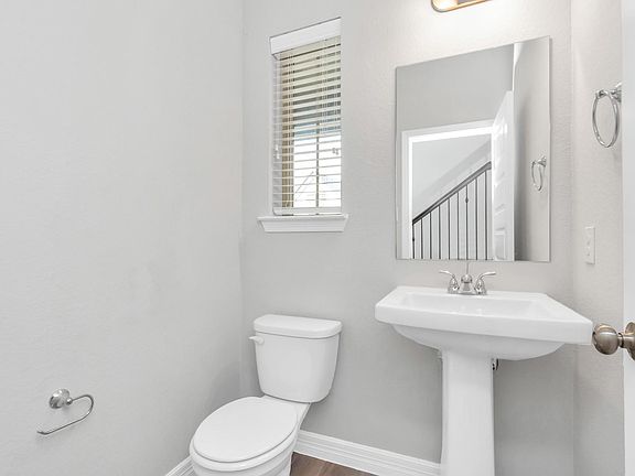 4th image of 6627 Jasper Valley Cir