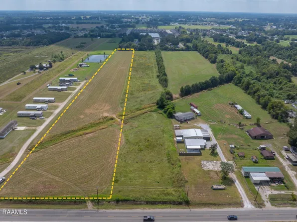 1800 W Gloria Switch Rd, Carencro, LA 70520