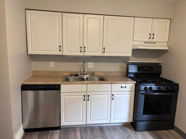 390 E 16th Ave APT D, Columbus, OH 43201