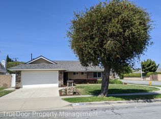 10381 Christmas Dr, Huntington Beach, CA 92646
